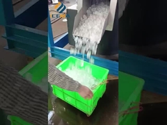 Machine à glace à tubes de 10 tonnes en service