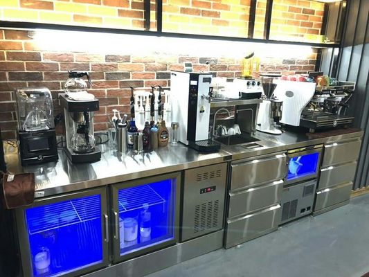 Personnaliser le type de barre de travail équipement de réfrigérateur refroidi à l' air sous-table réfrigérateur / refroidisseur de bureau / sous-bar refrigérateur