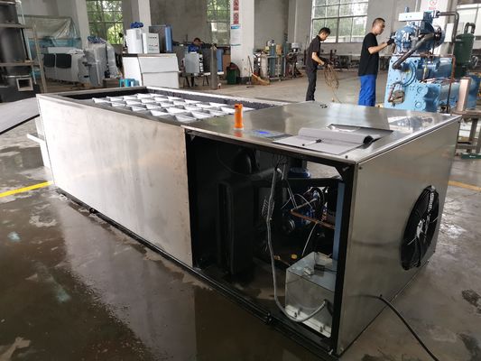 Eau salée industrielle de machine à glace de bloc de réfrigération de la saumure 2T/24H pour l'usine de glace/entreposage au froid/refroidissement/frais