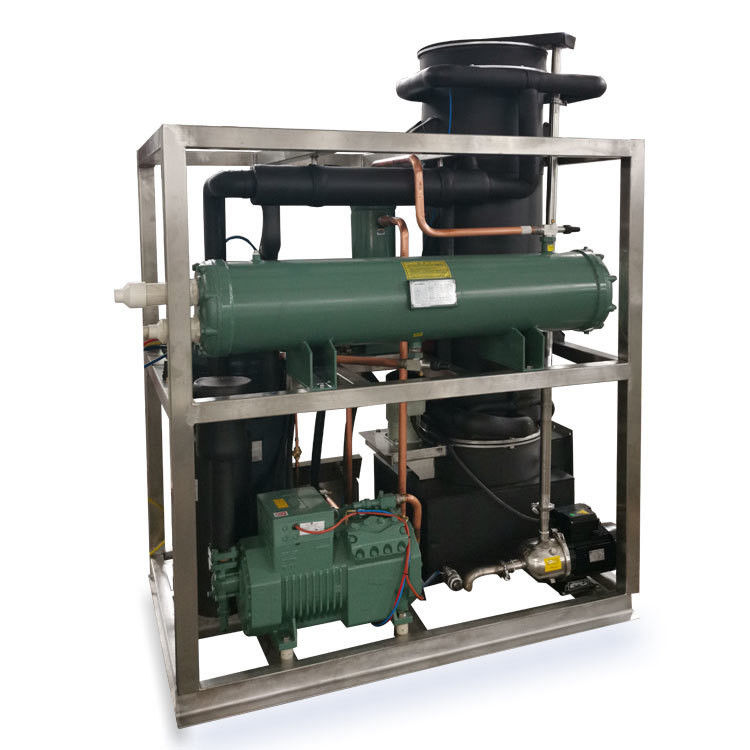 Machine à glace à tubes de 5 tonnes en acier inoxydable BMT50 pour les produits de taille 2750*1650*2520mm